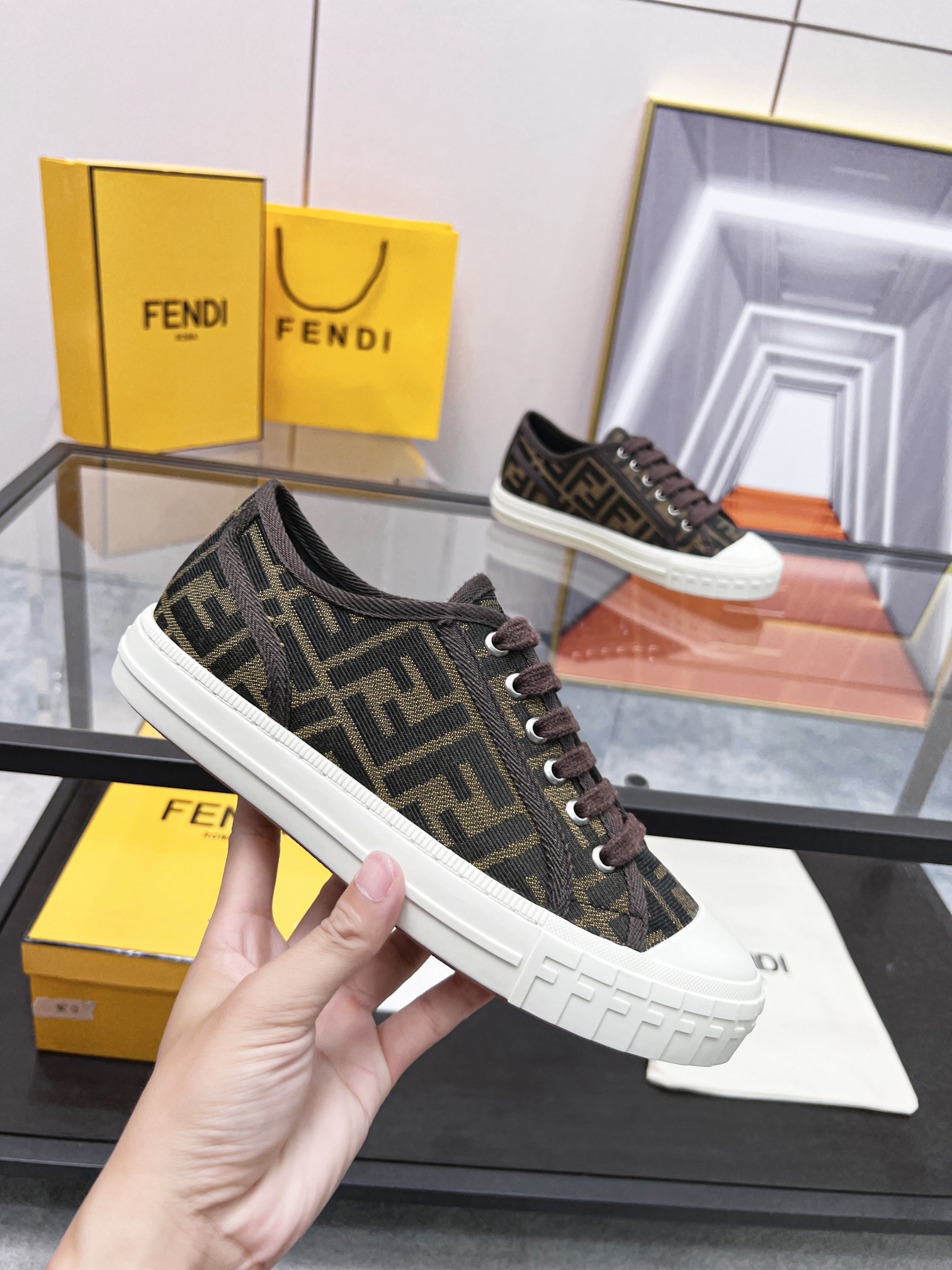 Fendi Match Low-Top Leather Sneaker